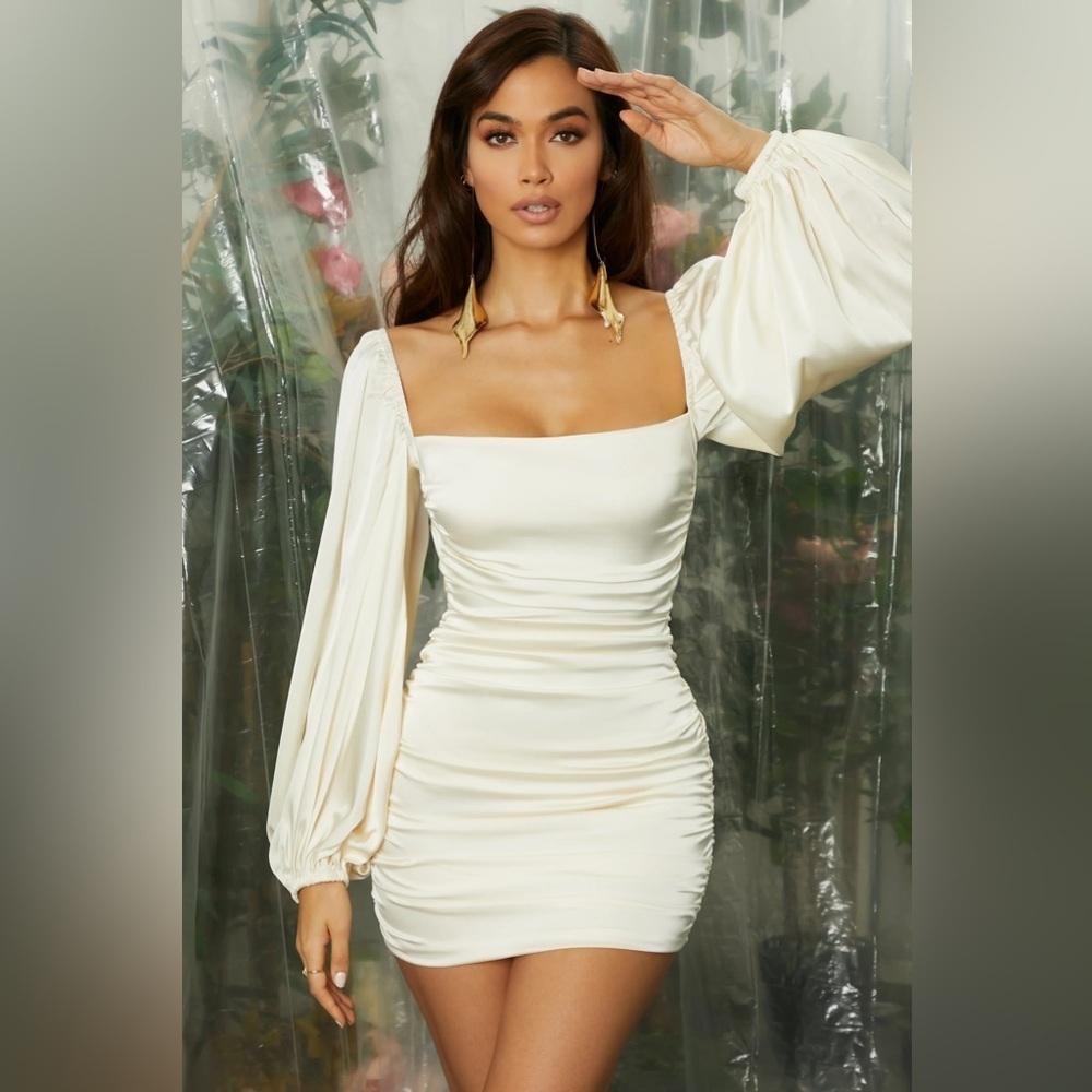 Oh Polly Heart On My Sleeve Ruched Low Back Mini Dress in Ivory - Size US 0